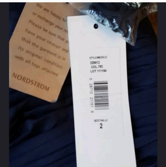 Monique Lhuillier Navy Chiffon Dress - NWT - Picture 5 of 6